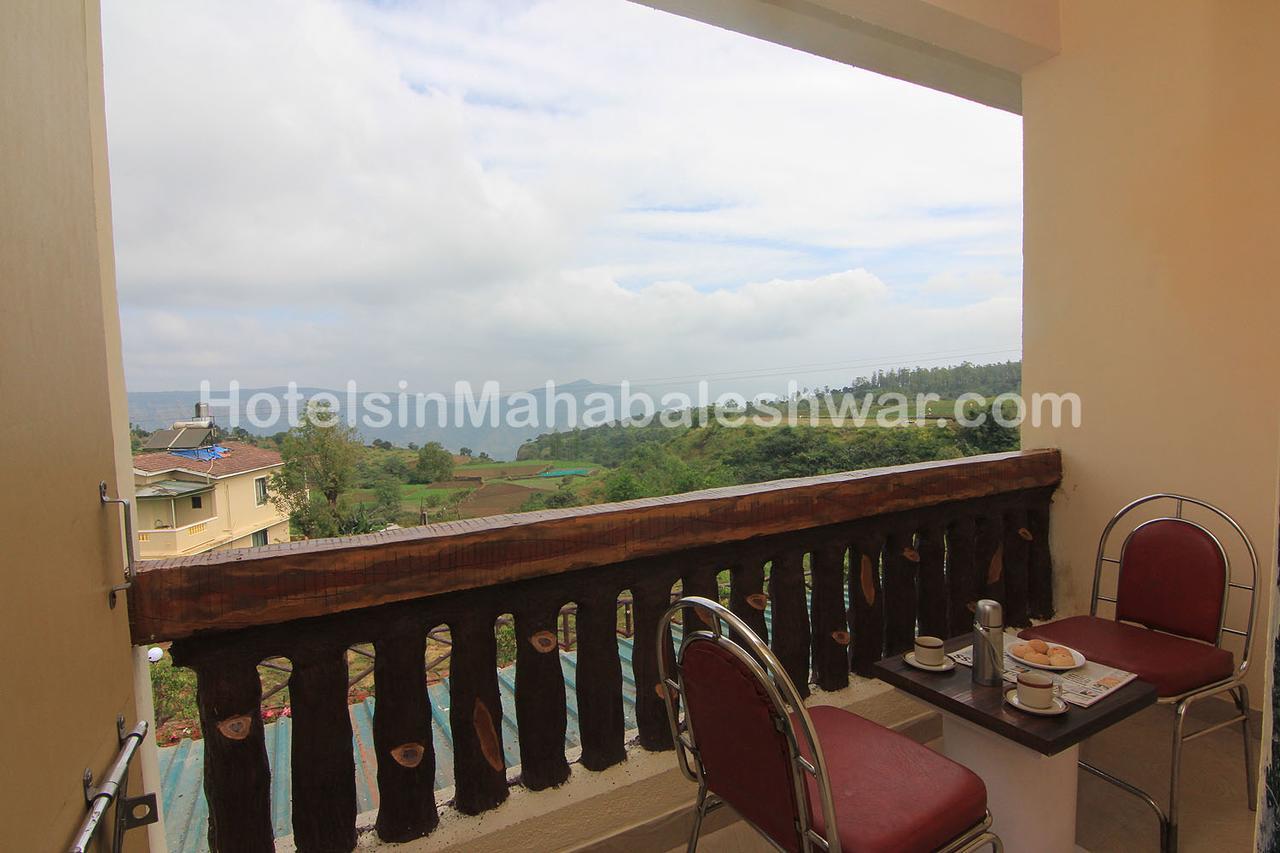 Shivneri Motels Mahābaleshwar Exterior foto